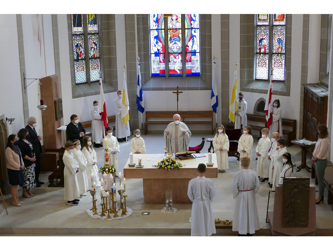 Feier der 1. Heiligen Kommunion in Sankt Crescentius (Foto: Karl-Franz Thiede)